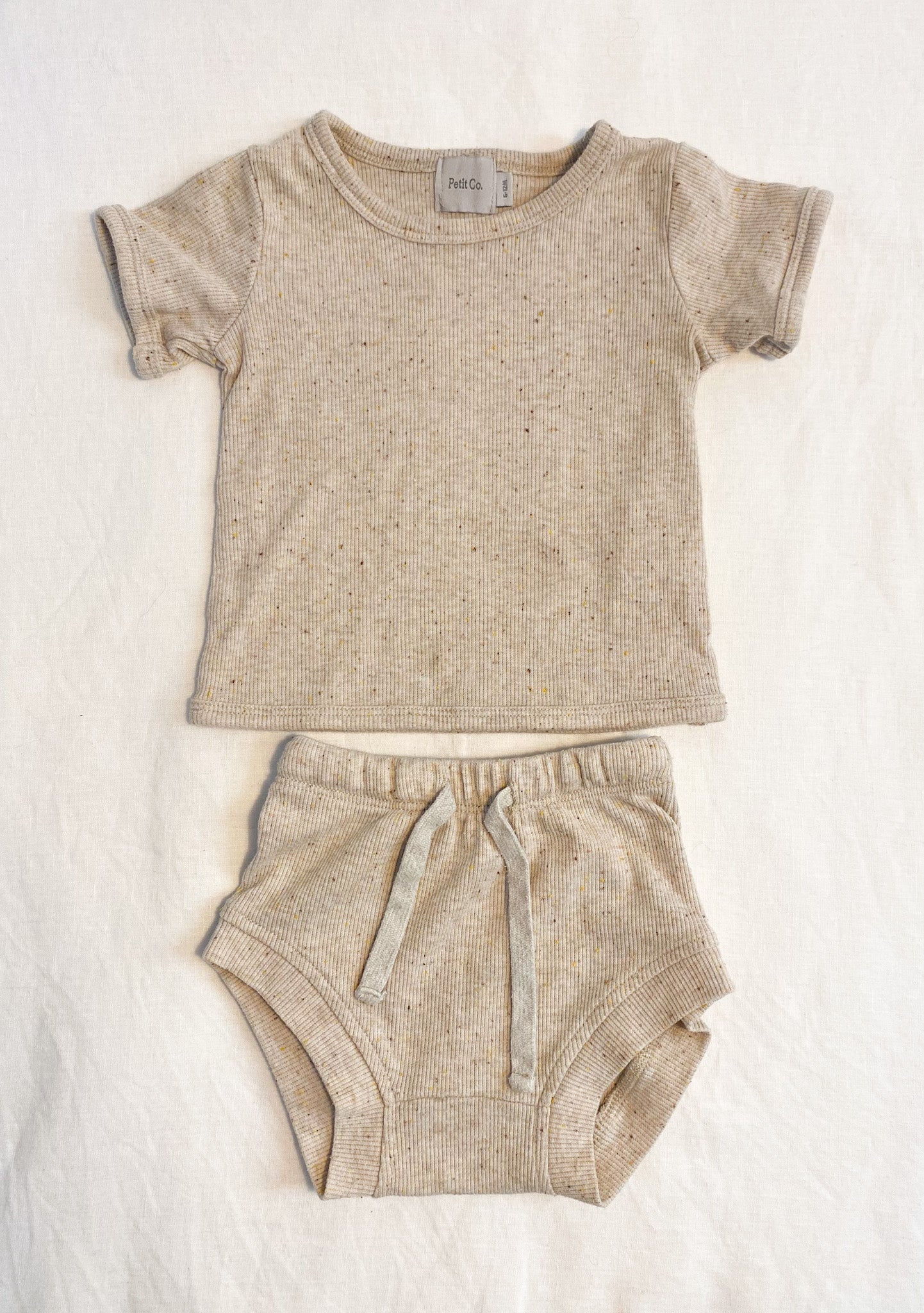 Everyday Essentials Bundle (6-12 Month)