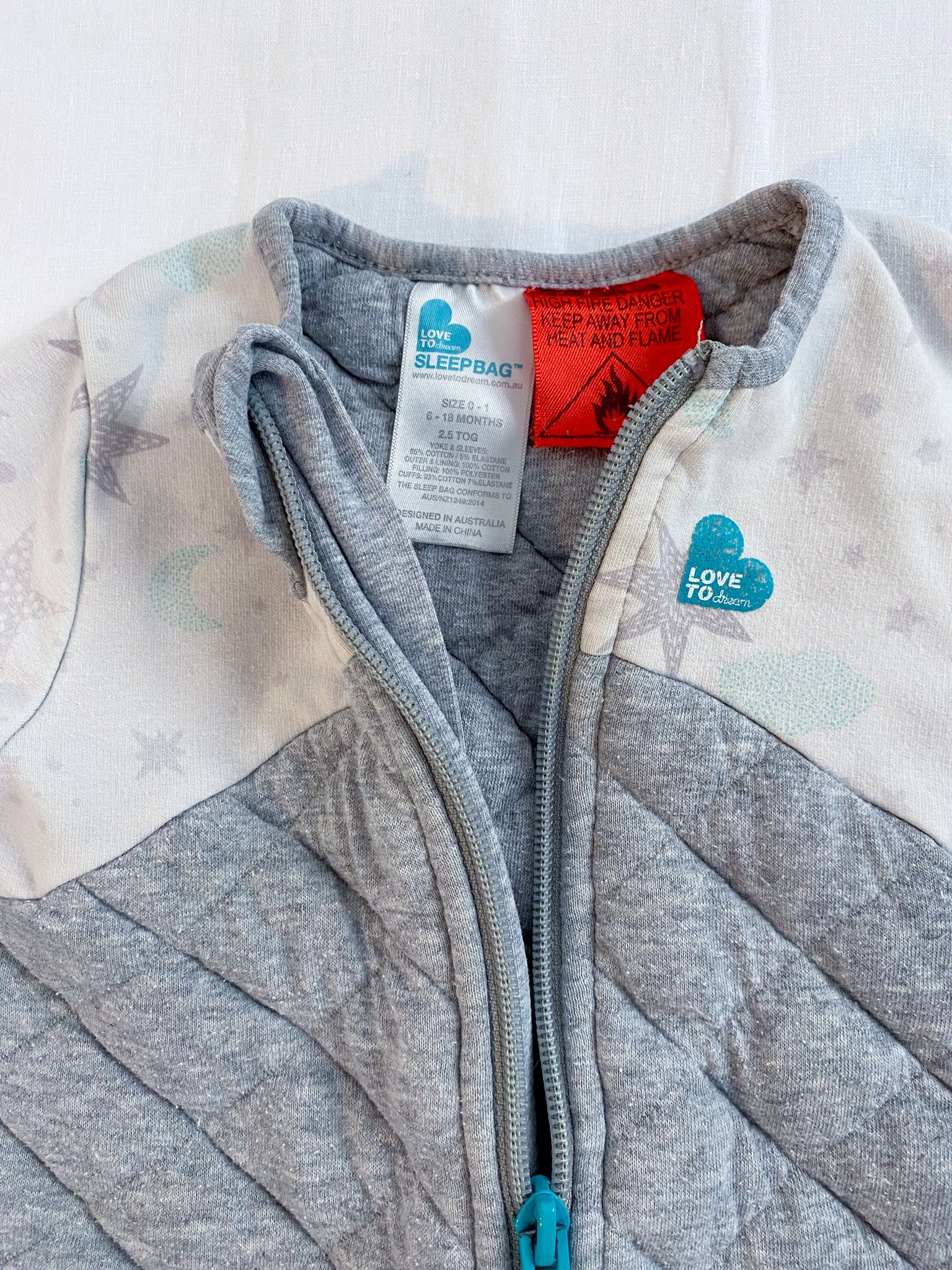Love to Dream Sleeping Bag  — 6–18 Months, Grey